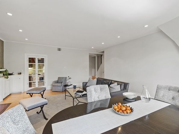178 Commonwealth PH, Boston MA 02116