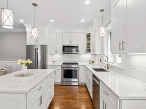 96 East Side Parkway 96, Newton MA 02458