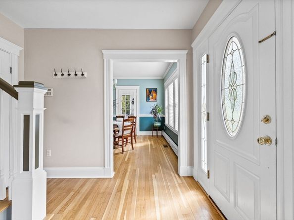 17 Woburn St, Medford MA 02155