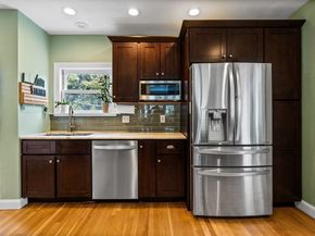 17 Woburn St, Medford MA 02155