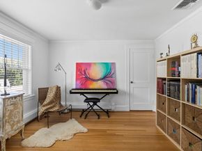 17 Woburn St, Medford MA 02155