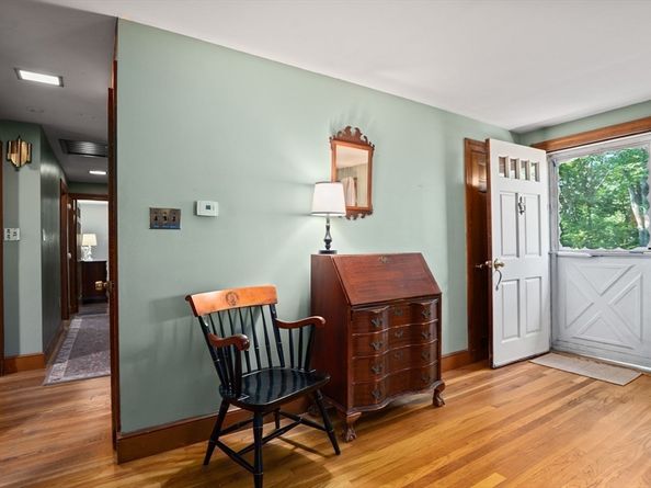 43 Prospect, West Newbury MA 01985