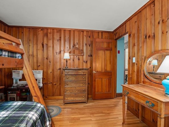 43 Prospect, West Newbury MA 01985