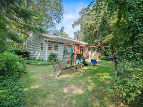 43 Prospect, West Newbury MA 01985