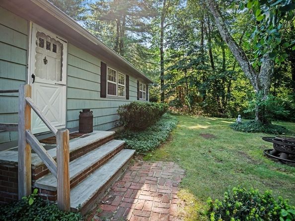43 Prospect, West Newbury MA 01985