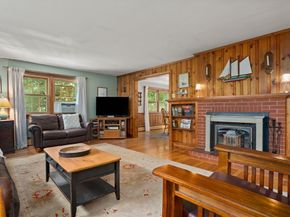 43 Prospect, West Newbury MA 01985