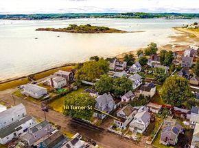 111 Turner St, Quincy MA 02169