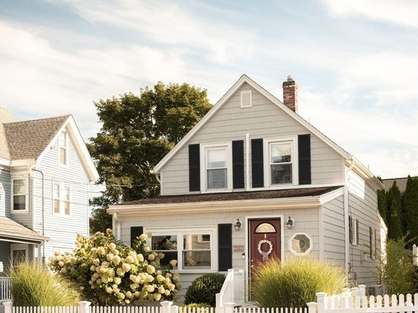 111 Turner St, Quincy MA 02169