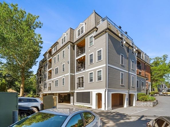 36 Central Ave 3, Milton MA 02186