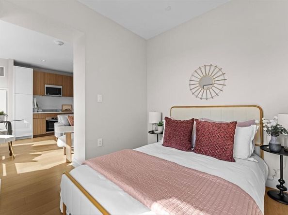 100 Shawmut Ave 708, Boston MA 02118