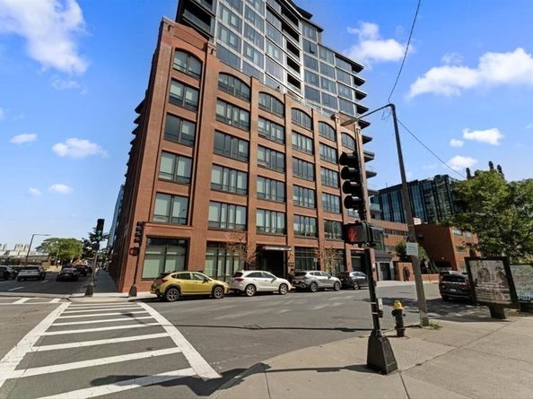 100 Shawmut Ave 708, Boston MA 02118