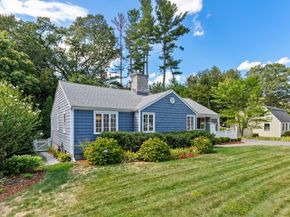 73 Locksley Rd, Lynnfield MA 01940