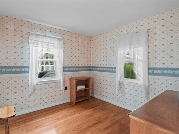 135 Fort Ave, Salem MA 01970