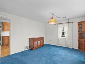 135 Fort Ave, Salem MA 01970