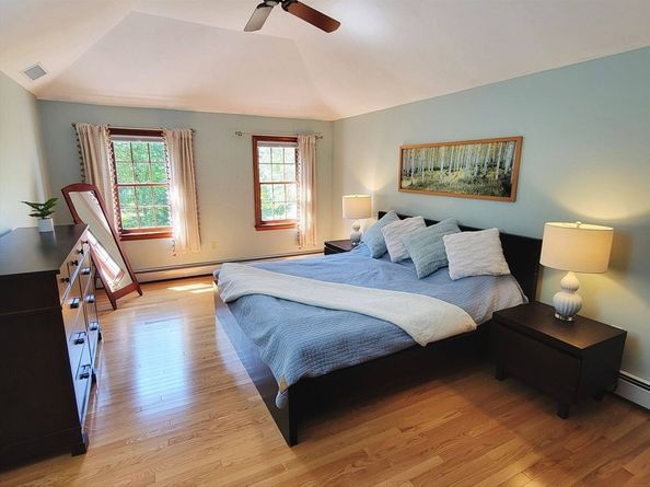 52 Mayfair Dr, Boxborough MA 01719
