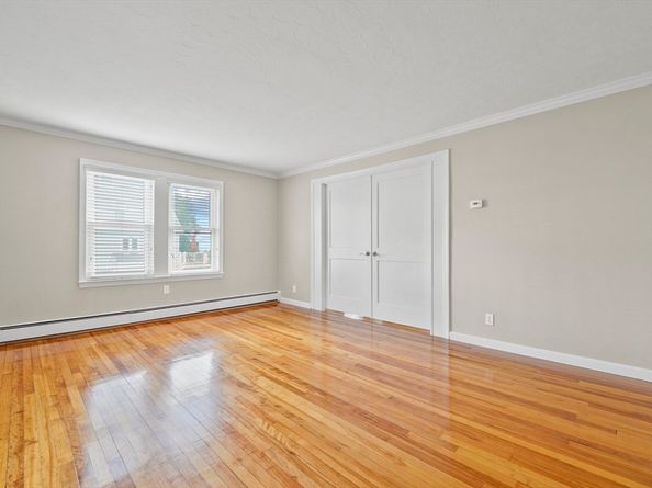 69 Dustin Street, Worcester MA 01604
