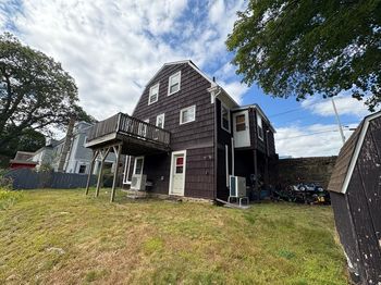 213 Woodland Ave