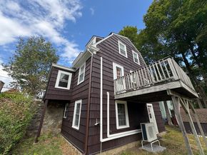 213 Woodland Ave, Gardner MA 01440