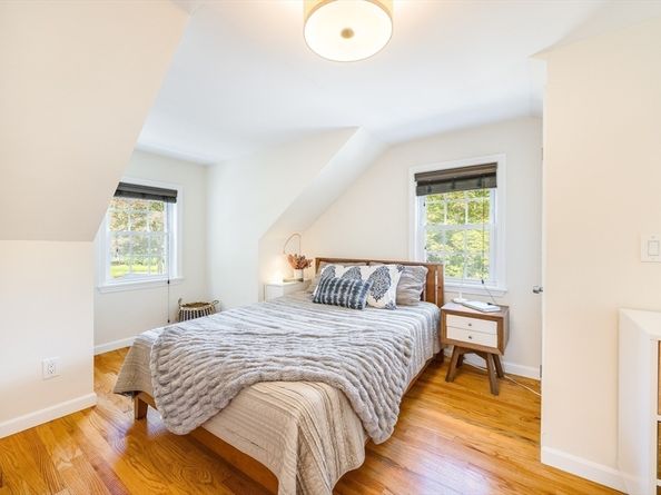 18 Wescroft Road, Reading MA 01867