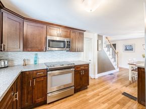 18 Wescroft Road, Reading MA 01867