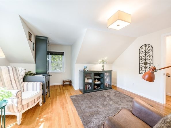 18 Wescroft Road, Reading MA 01867