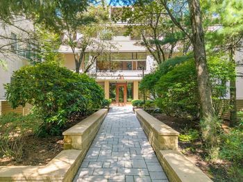 232 Allandale Rd