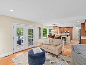 102 Saddleworth Way, Middleboro MA 02346