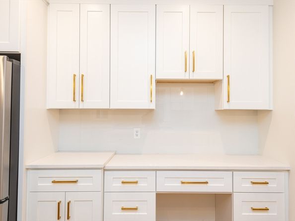 5 Woodside Street 51, Salem MA 01970