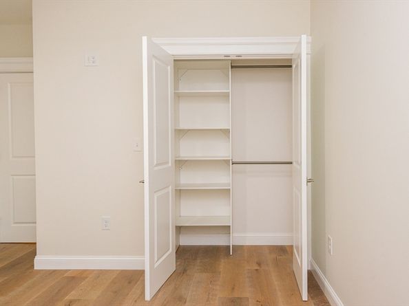 5 Woodside Street 51, Salem MA 01970