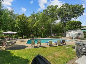 1084 Main St, Leominster MA 01453