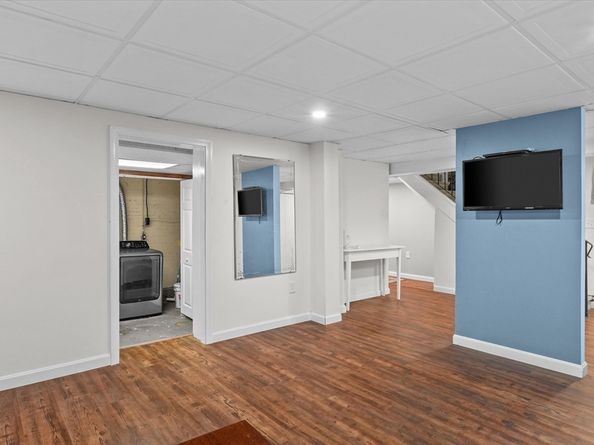 1084 Main St, Leominster MA 01453