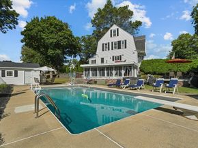 1084 Main St, Leominster MA 01453