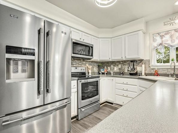 15 Jackson Rd, Webster MA 01570