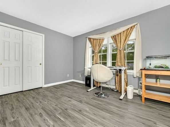 15 Jackson Rd, Webster MA 01570