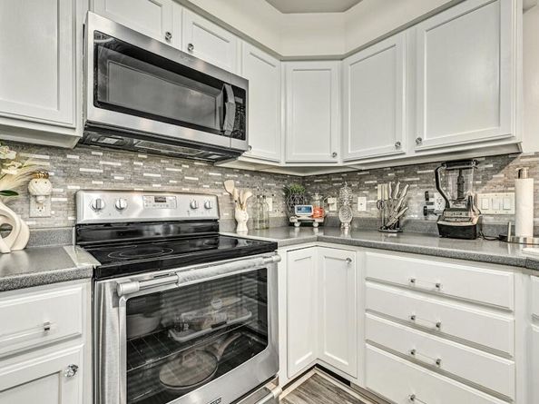 15 Jackson Rd, Webster MA 01570