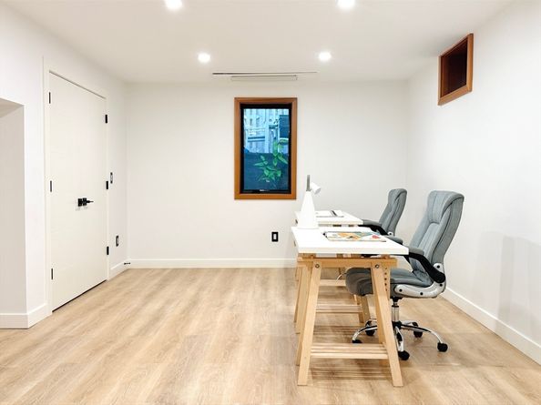 8 Lopez St 8, Cambridge MA 02139