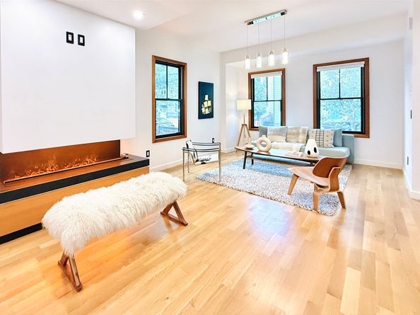 8 Lopez St 8, Cambridge MA 02139