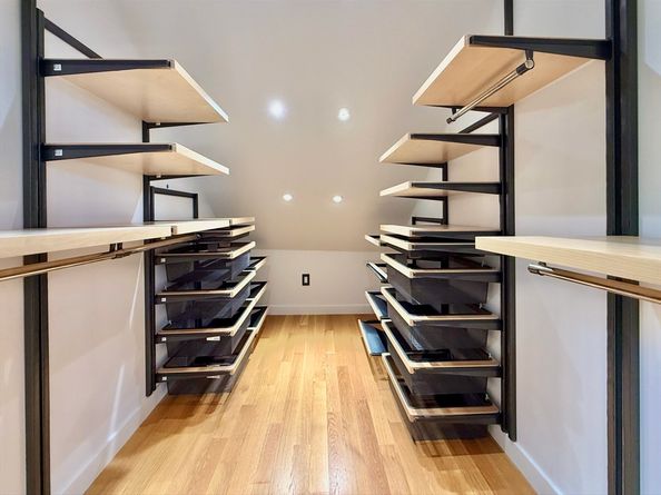 8 Lopez St 8, Cambridge MA 02139
