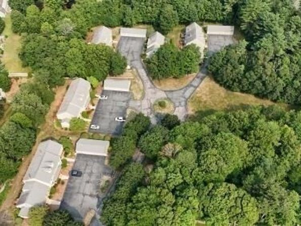 6 Fieldstone St 6, Upton MA 01568