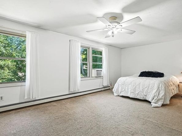 6 Fieldstone St 6, Upton MA 01568