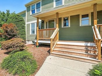 6 Fieldstone St