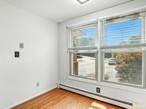 6 Fieldstone St 6, Upton MA 01568