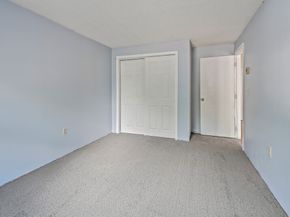 80 Stanton 18, Worcester MA 01605