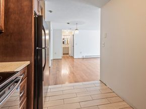 80 Stanton 18, Worcester MA 01605