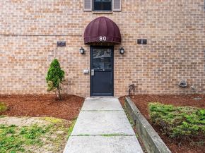80 Stanton 18, Worcester MA 01605
