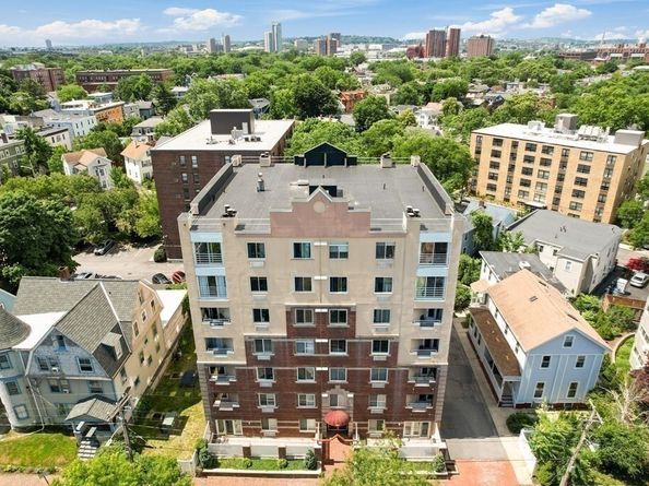 332 Franklin Street 702, Cambridge MA 02139