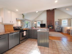 602 Potter Rd, Framingham MA 01701