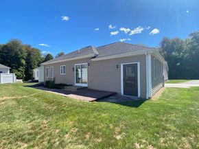 4 Marys Way 4, Lakeville MA 02347