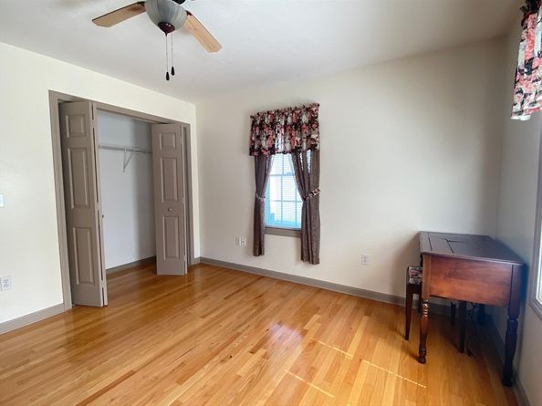 4 Marys Way 4, Lakeville MA 02347