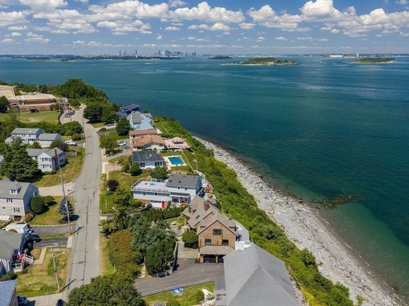 57 Harborview Rd, Hull MA 02045